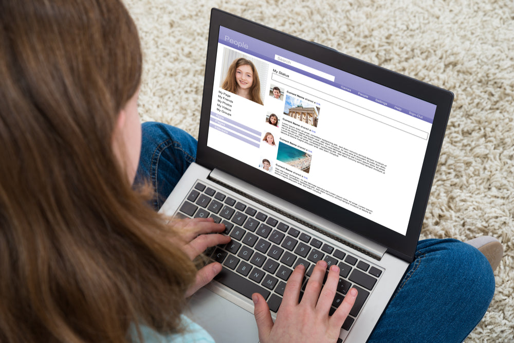 How to Start the Conversation on Safe Use of Social Media